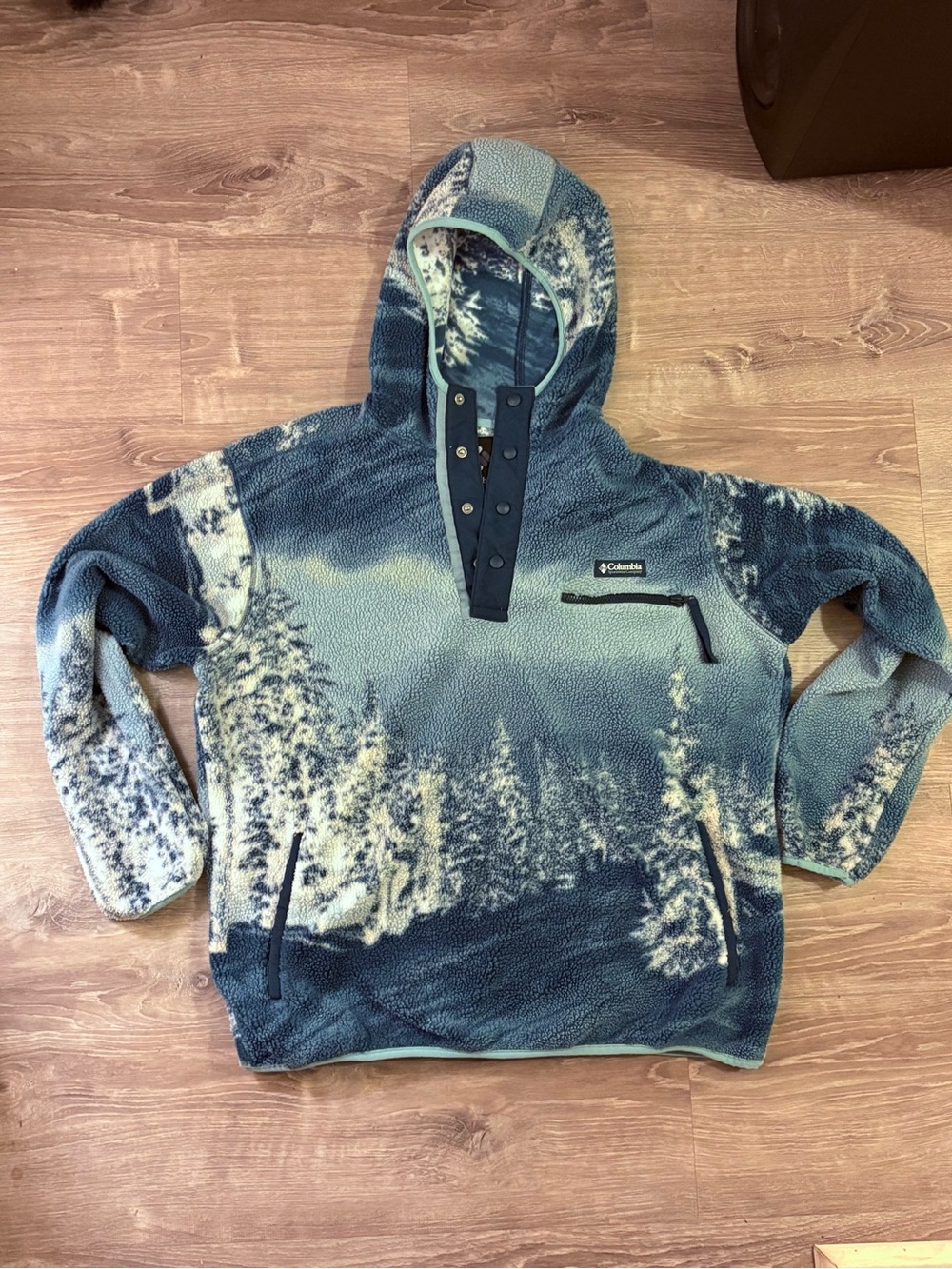 Columbia Blue & Cream Scenic Hooded Sherpa Pullover